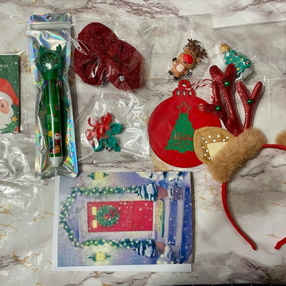 Christmas Surprise Gift Boxes | Festive Ornament & Pen Set with Christmas Cards