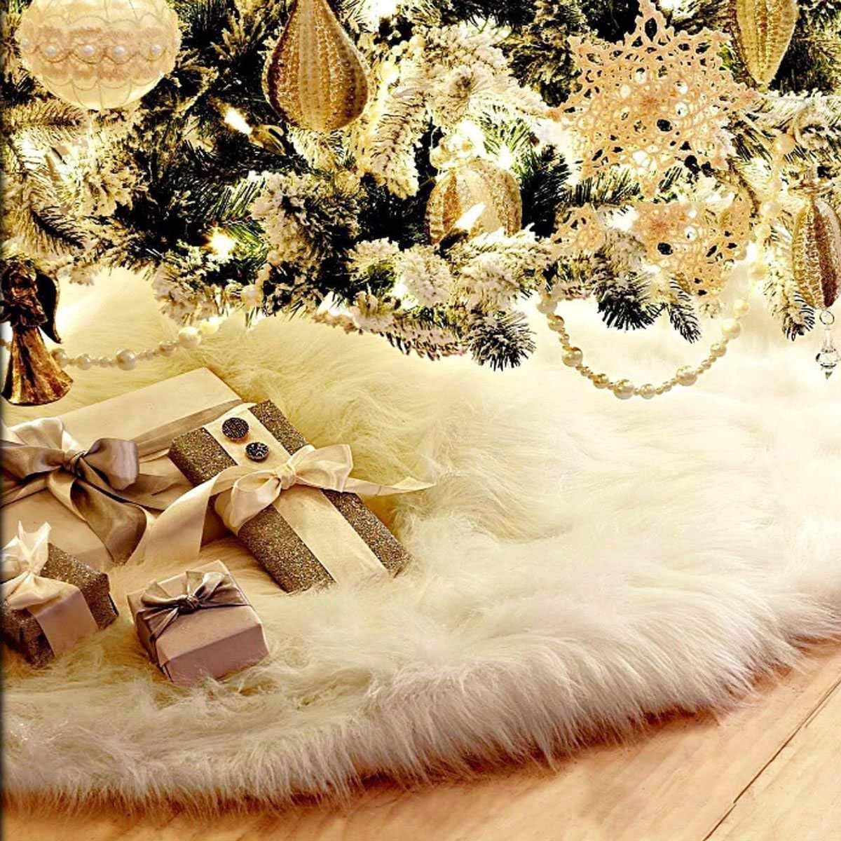 48-Inch Plush Faux Fur Christmas Tree Skirt | Soft & Elegant Holiday Decoration for Home & Party