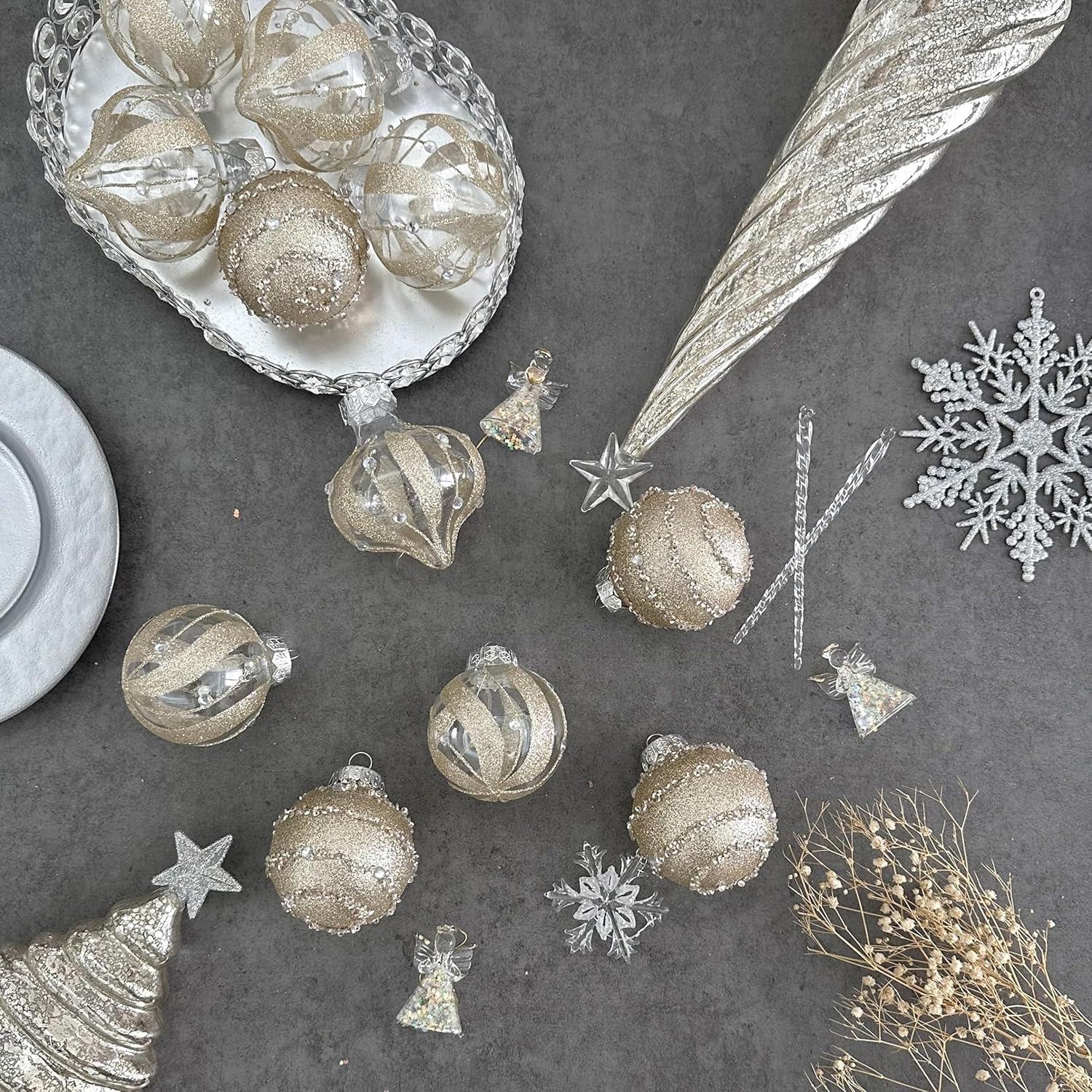 Champagne Gold Christmas Ball Ornaments – 12 Shatterproof 70mm Decorations for Festive Elegance